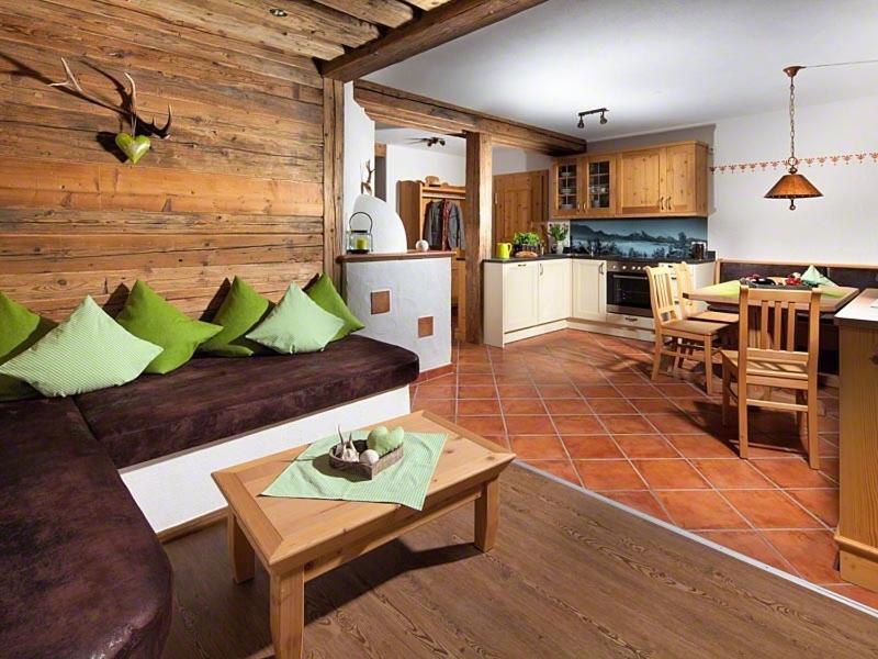 Ferienwohnung Roislerlehen ビショフスヴィーゼン エクステリア 写真